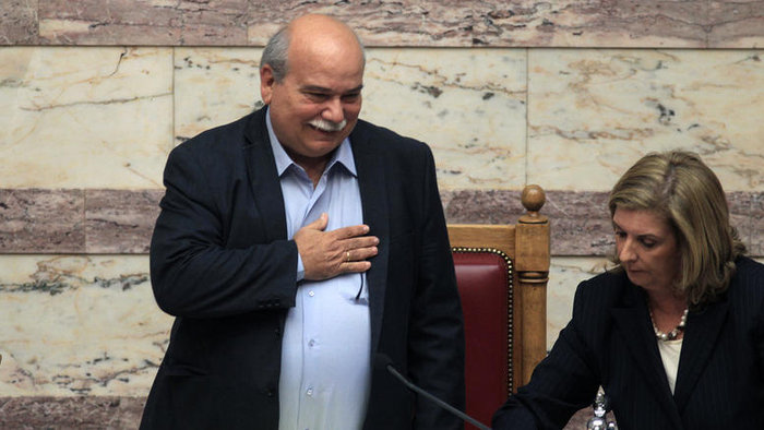Η Ζωή «καπάρωσε» έξι γραφεία στη Βουλή