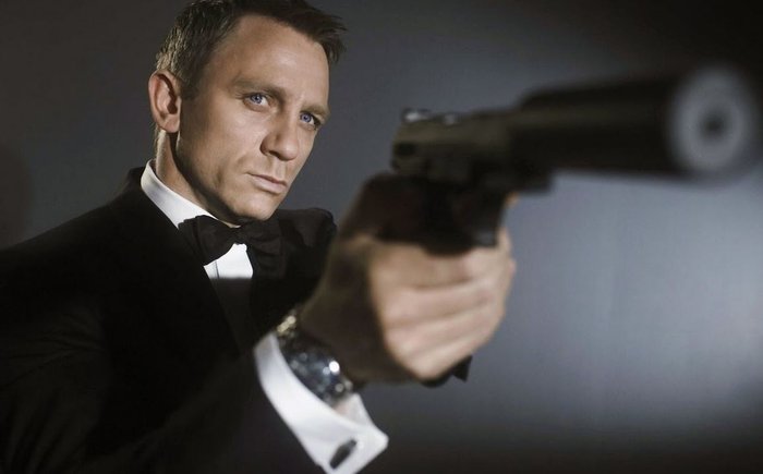 Daniel Craig: Να παίξω ξανά τον Μποντ; Καλύτερα να κόψω τις φλέβες μου