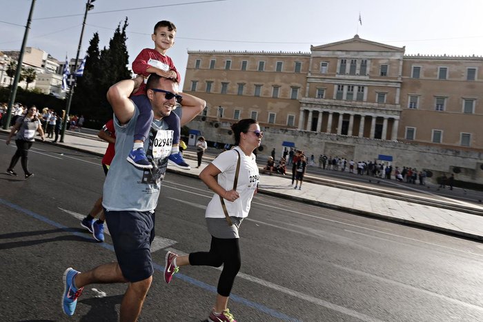 Τα στιγμιότυπα από τον 29ο Γύρο της Αθήνας - εικόνα 10
