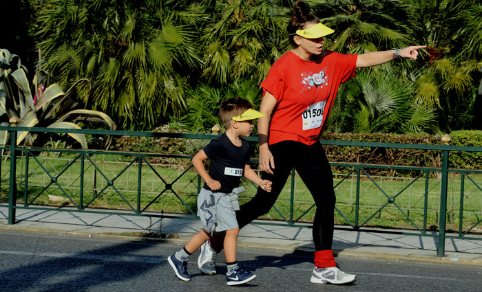 Τα στιγμιότυπα από τον 29ο Γύρο της Αθήνας - εικόνα 15