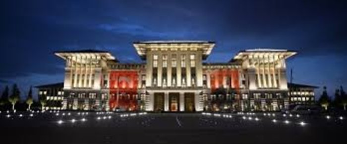 Το βασιλικό δείπνο Ερντογάν στην ελληνική αντιπροσωπεία - εικόνα 3