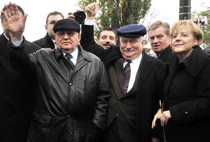 Η Μέρκελ... γιορτάζει 10 χρόνια στην καγκελαρία - εικόνα 6