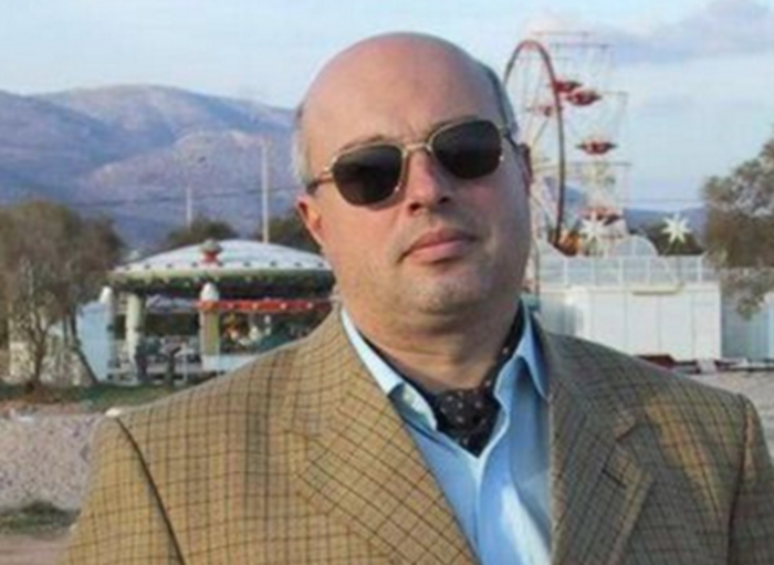 Σε ποιον ανήκει η Πόρσε στο πάρκινγκ της Βουλής;