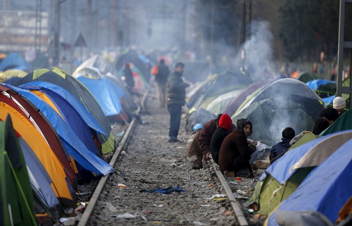 ΝΥ Times: Η χρεοκοπημένη χώρα που γίνεται φυλακή για πρόσφυγες - εικόνα 2