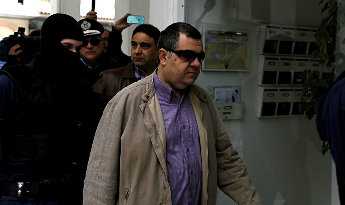 Aλήτη, δολοφόνε φώναζαν οι γείτονες του Ρουπακιά - εικόνα 8