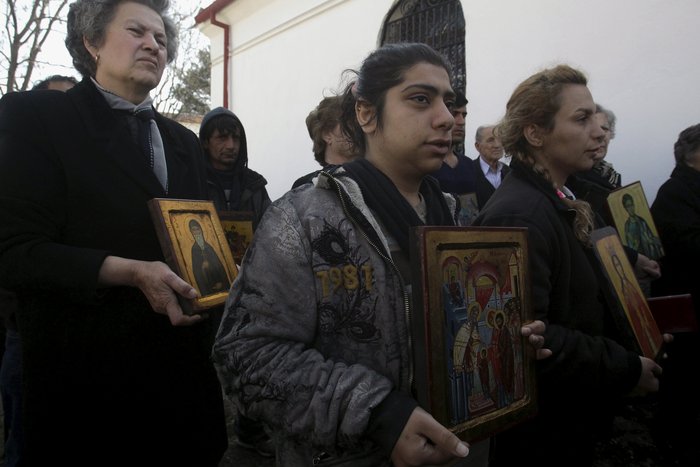 Πρόσφυγες γιόρτασαν την Κυριακή της Ορθοδοξίας στην Ειδομένη ΦΩΤΟ - εικόνα 3