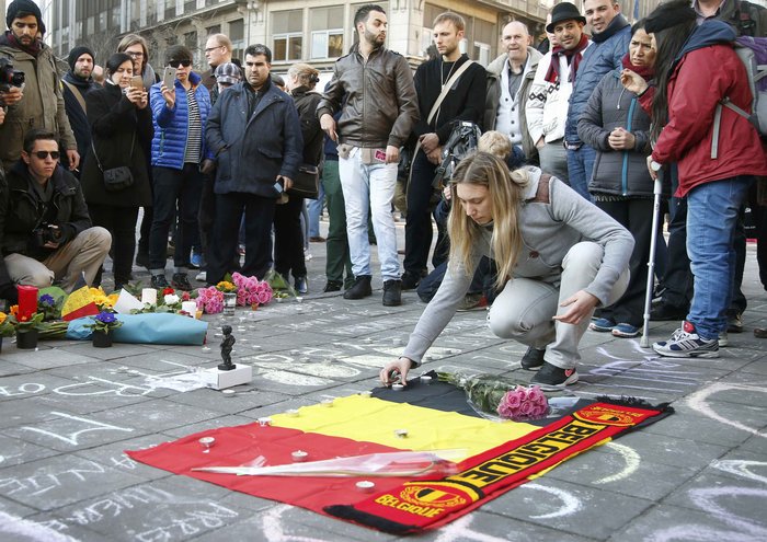 Βρυξέλλες: Οι πολίτες στους δρόμους,δεν θα μας νικήσει ο τρόμος - εικόνα 6