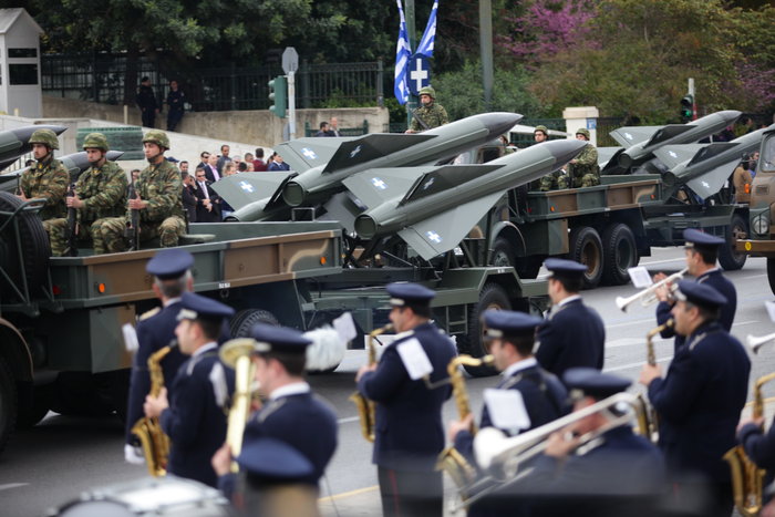 Τεθωρακισμένα, ελικόπτερα και...drones στην παρέλαση - εικόνα 3