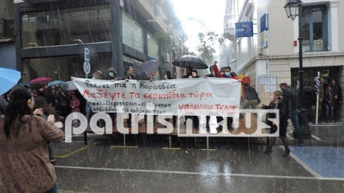 Στον Πύργο αναβλήθηκε η παρέλαση λόγω έλλειψης επισήμων - εικόνα 3