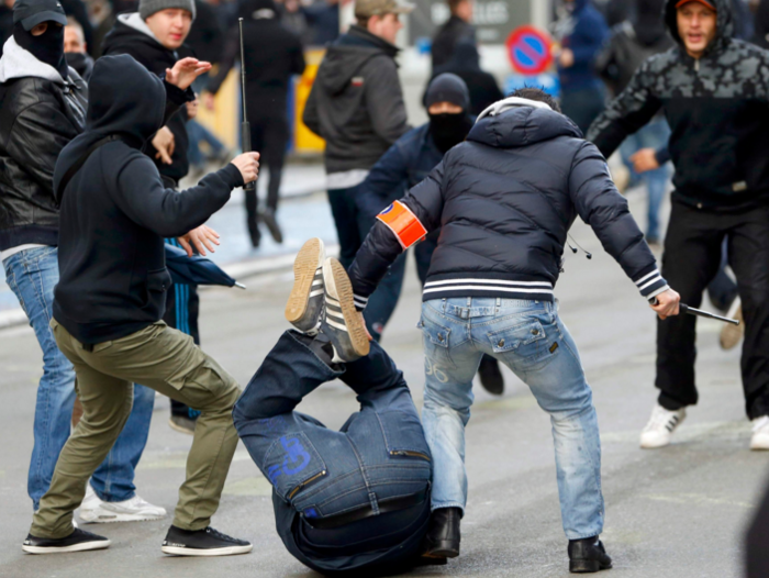 Ακροδεξιά φρίκη στις Βρυξέλλες, συγκρούσεις & επεισόδια - εικόνα 3