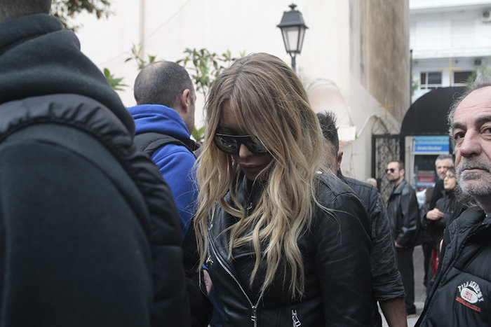 40 ημέρες χωρίς τον Παντελίδη. Όλα όσα έγιναν στο μνημόσυνό του - εικόνα 3
