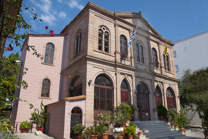 Μητροπολιτικός Ναός του Αγ. Αθανασίου στην πόλη της Μυτιλήνης