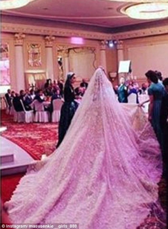 Ολα όσα έγιναν στον γάμο του 1 δισ δολ στη Μόσχα - εικόνα 5