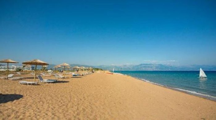 Η παραλία Ανάληψη