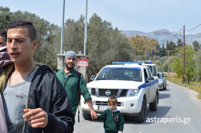 Εκρηκτική κατάσταση στη Χίο, νέα απόδραση μεταναστών - εικόνα 3