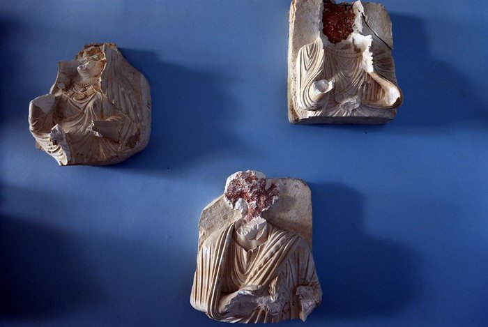 Τα πληγωμένα αγάλματα στην Παλμύρα - εικόνα 7
