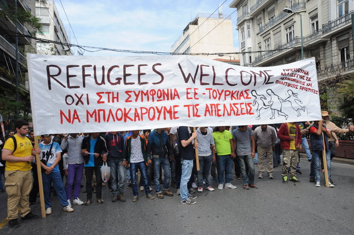 Μεγάλη πορεία προσφύγων και μεταναστών στο κέντρο Δείτε φωτογραφίες - εικόνα 3