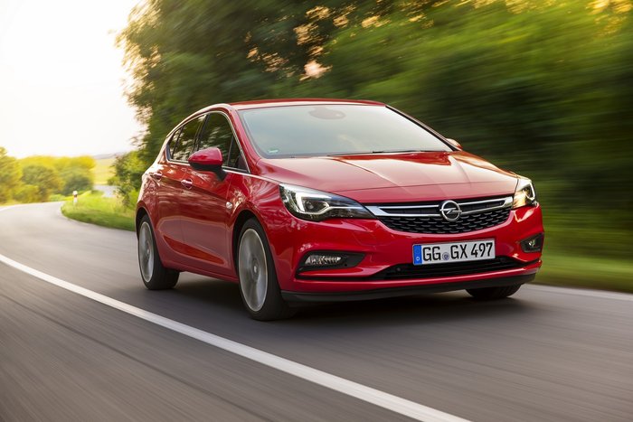 Opel Easytronic: Ενα αυτόματο κιβώτιο με... λεβιέ για αλλαγές!