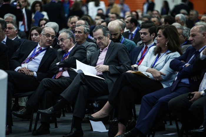 Ο Αντώνης Σαμαράς και η Ντόρα Μπακογιάννη στο συνέδριο της ΝΔ