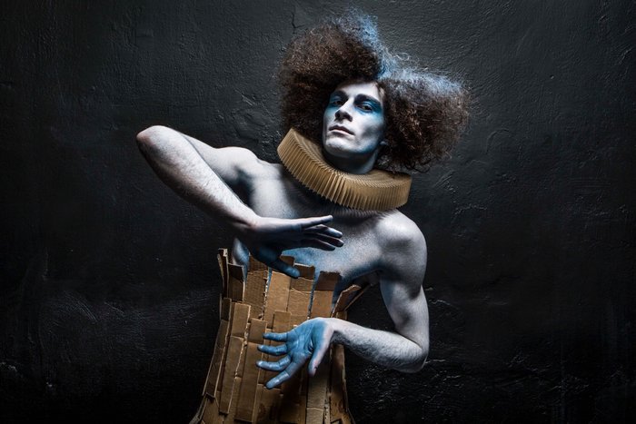 Η μαγεία της όπερας και το πάθος της μόδας δίνουν ραντεβού στη Λυρική - εικόνα 5