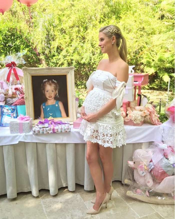 Το παραμυθένιο baby shower της Νίκι Χίλτον λίγο πριν γεννήσει την κόρη της - εικόνα 5