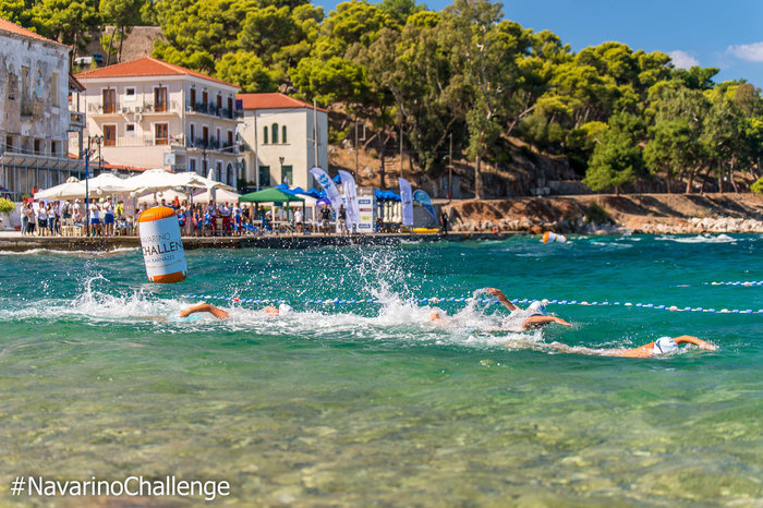 Κολυμβητική διαδρομή στην Πύλο(photo by Elias Lefas)