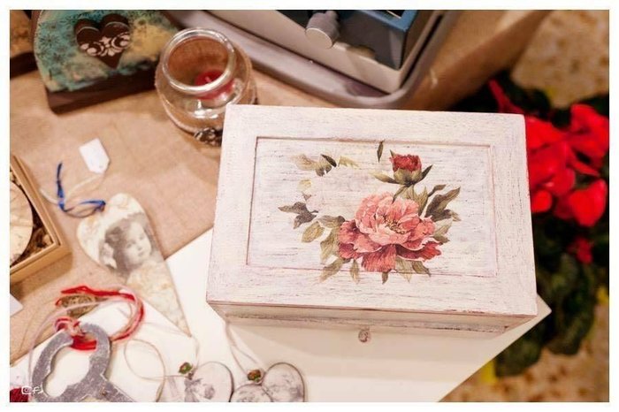 Miss Lemon: Αυτό το Σάββατο χαρίζει φάρμακα στο Κοινωνικό Φαρμακείο Βύρωνα - εικόνα 2