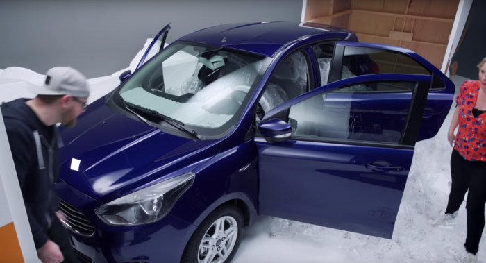 Ford Ka+ σε κουτί! Ετσι θα θέλαμε να παραλαμβάνουμε το αυτοκίνητά μας!