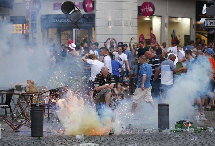 Συγκρούσεις οπαδών της Αγγλίας και της Ρωσίας στη Μασσαλία - εικόνα 5