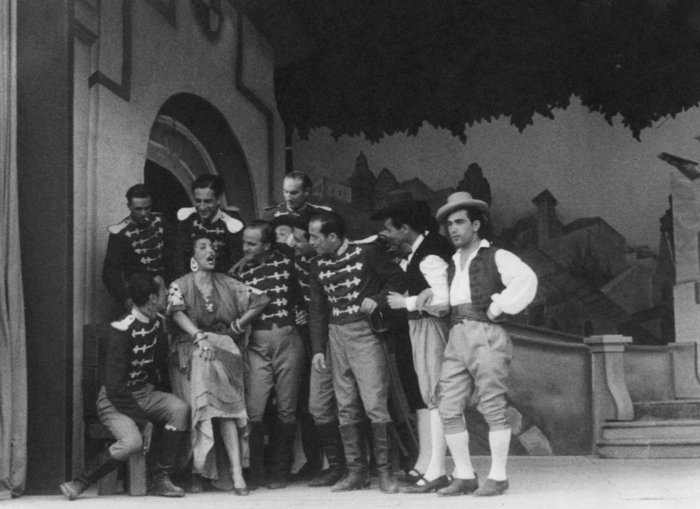 1942/3 - Κίτσα Δαμασιώτη ως Κάρμεν στην Εθνική Λυρική Σκηνή