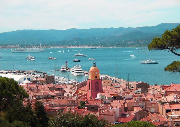 Greek islands: Η επιλογή για μεγιστάνες και celebrities - εικόνα 3