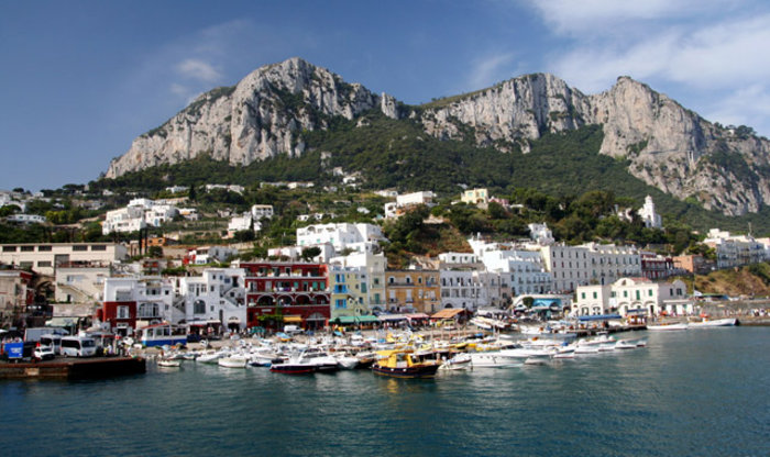 Greek islands: Η επιλογή για μεγιστάνες και celebrities - εικόνα 8