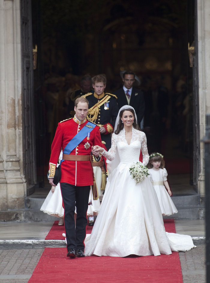 Βιβλίο απομυθοποιεί την Κέιτ: Ηταν εθισμένη να δείχνει τα οπίσθιά της - εικόνα 11