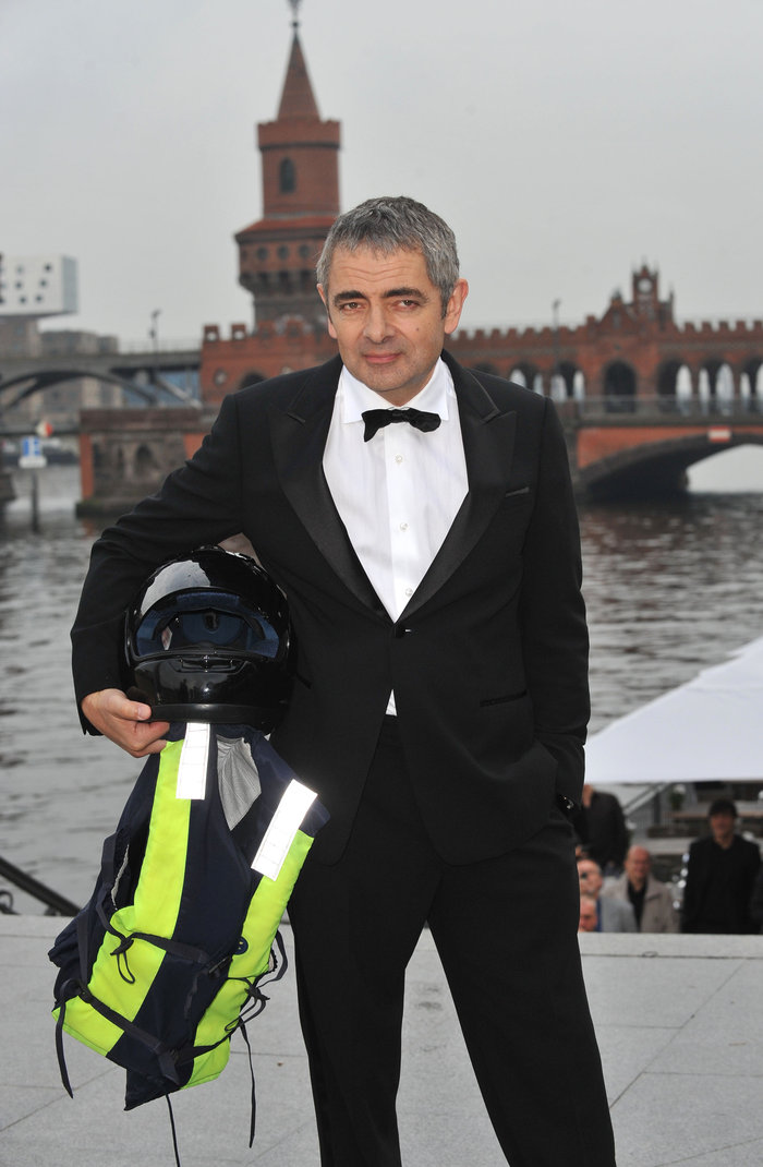 Ποιοι «πέθαναν» τον «Mr Bean» γράφοντας ότι αυτοκτόνησε στα 58 του