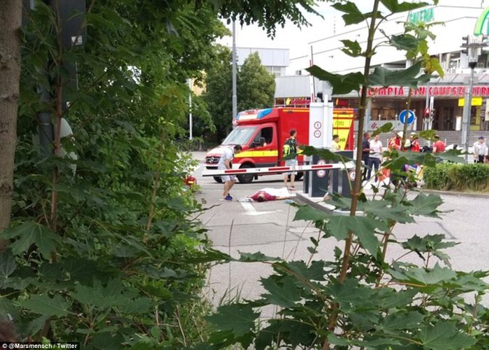 Εικόνες από το μακελειό στο Μόναχο - εικόνα 8