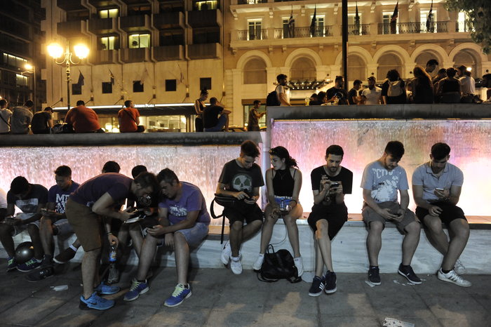 «Μάχη» για τα Pokemon σε Σύνταγμα και Μοναστηράκι - εικόνα 7