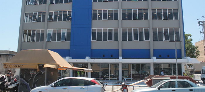 Τα νέα γραφεία της ΝΔ στο Μοσχάτο αποκτούν χρώμα και μορφή: Δείτε φωτό - εικόνα 3