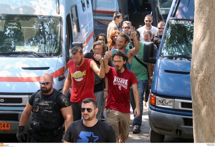 Στο Αυτόφωρο οι καταληψίες της Θεσσαλονίκης - εικόνες- - εικόνα 8