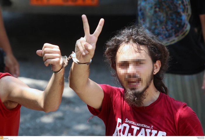 Στο Αυτόφωρο οι καταληψίες της Θεσσαλονίκης - εικόνες- - εικόνα 9