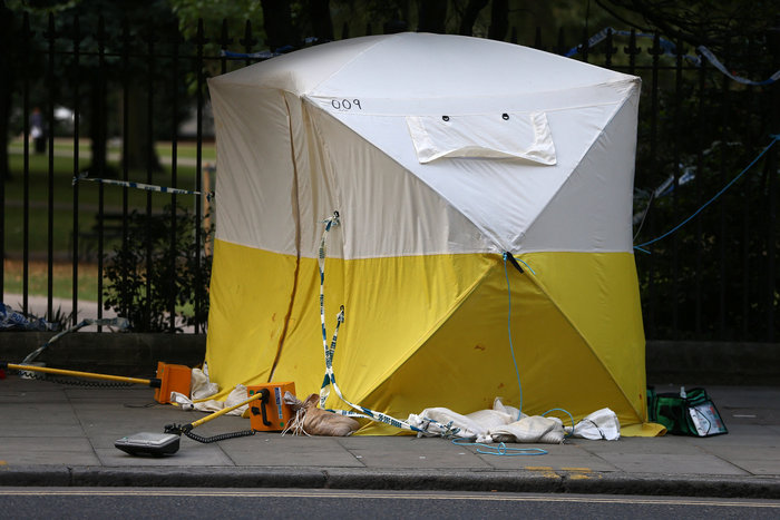 Ψυχικά ασταθής ο δράστης της επίθεσης στο Λονδίνο - εικόνα 4