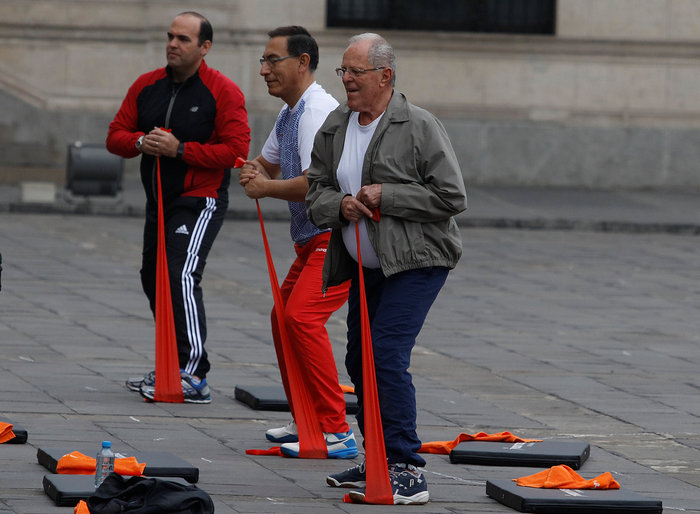 Η πιο...κουλή συνεδρίαση υπουργικού συμβουλίου ever - βίντεο και φωτό- - εικόνα 4