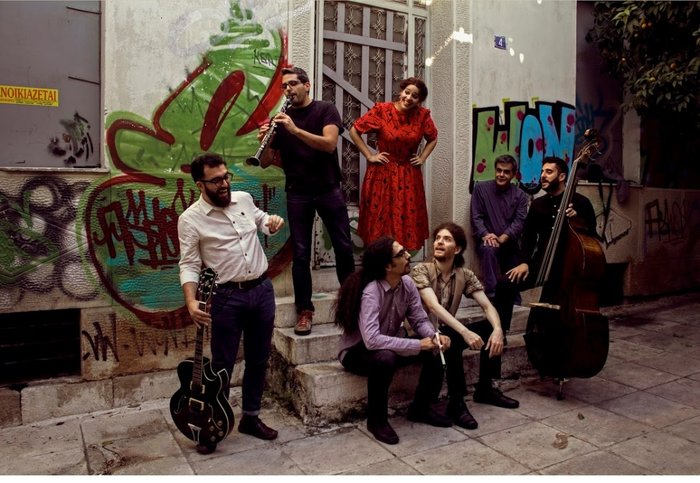 Ένα καλοκαίρι τέχνης στην Σαντορίνη - εικόνα 3