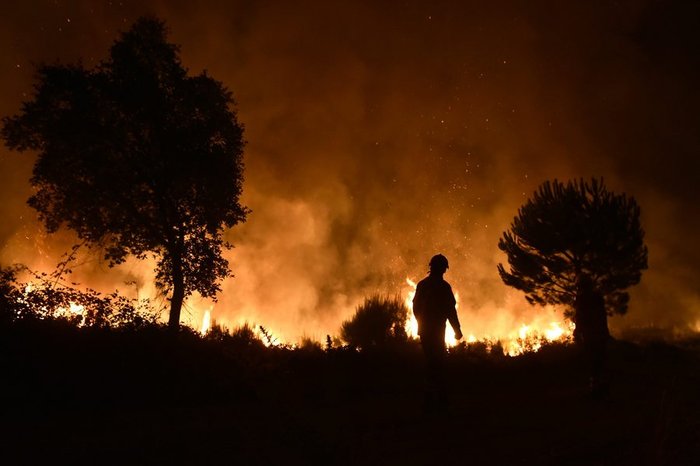 Κόλαση φωτιάς στη Μαδέρα και τη νότια Πορτογαλία