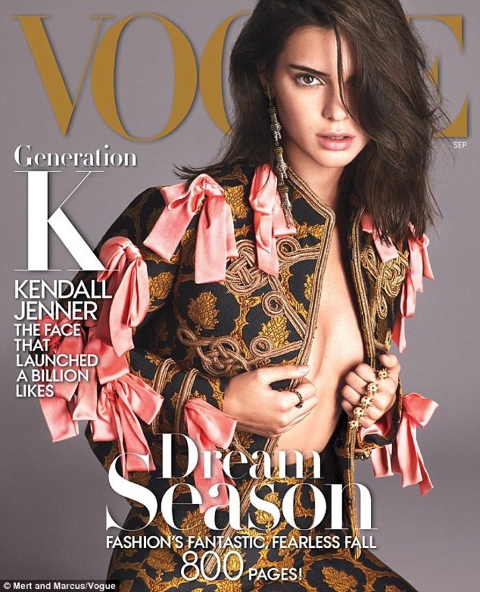 Πανδαιμόνιο με το εξώφυλλο της Vogue & την Κένταλ Τζένερ