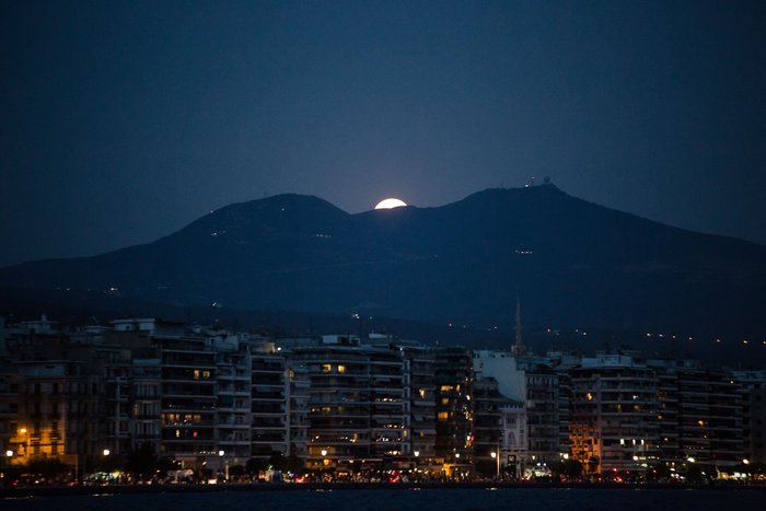 Μάγεψε η Αυγουστιάτικη πανσέληνος - εικόνα 3