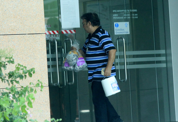 Tηλεοπτικές άδειες: Τι αποκαλύπτει ο σεφ των «έγκλειστων» στην ΓΓΕΕ - εικόνα 3