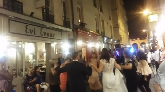 Γάμος αλα... Κρητικά στο Παρίσι - εικόνα 3