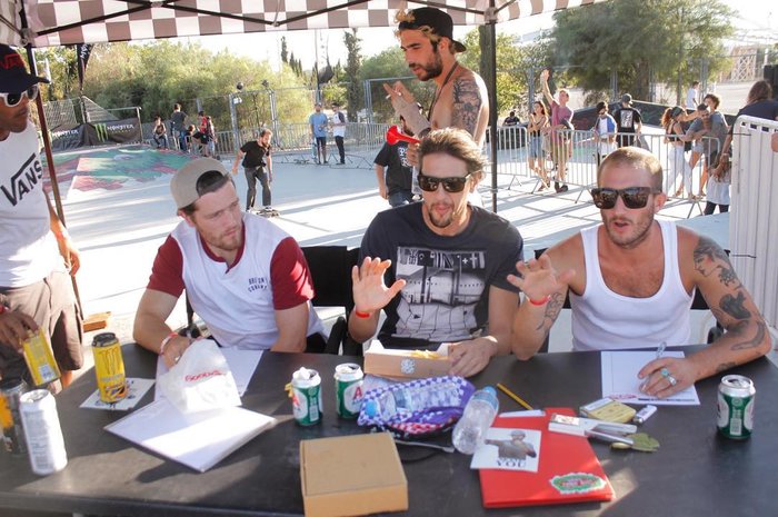 Ελληνικό Vabs Shop: Riot: Οι skateαδες έβαλαν "φωτιά" στο Μαρούσι - φωτό - - εικόνα 6