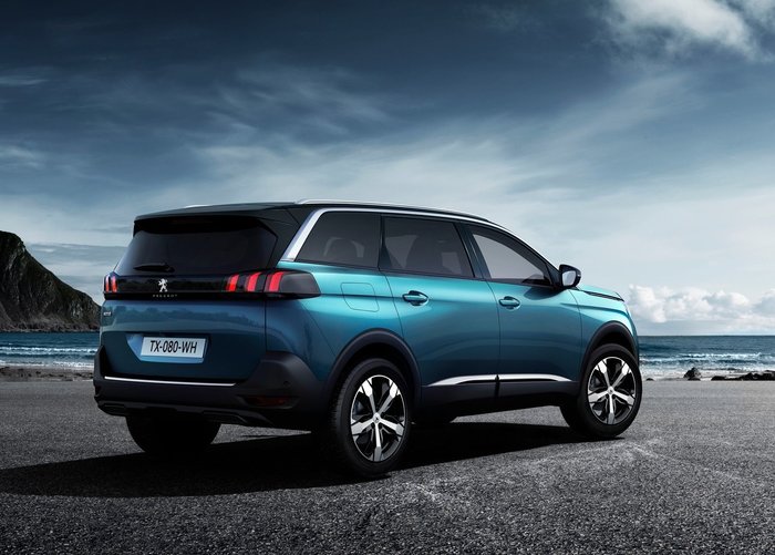 Peugeot 5008: Γαλλική πολυτέλεια και τεχνολογία στα SUV - εικόνα 2
