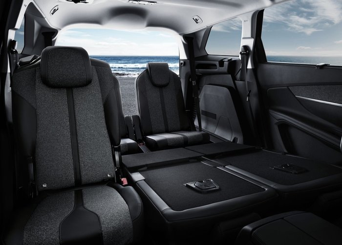Peugeot 5008: Γαλλική πολυτέλεια και τεχνολογία στα SUV - εικόνα 3